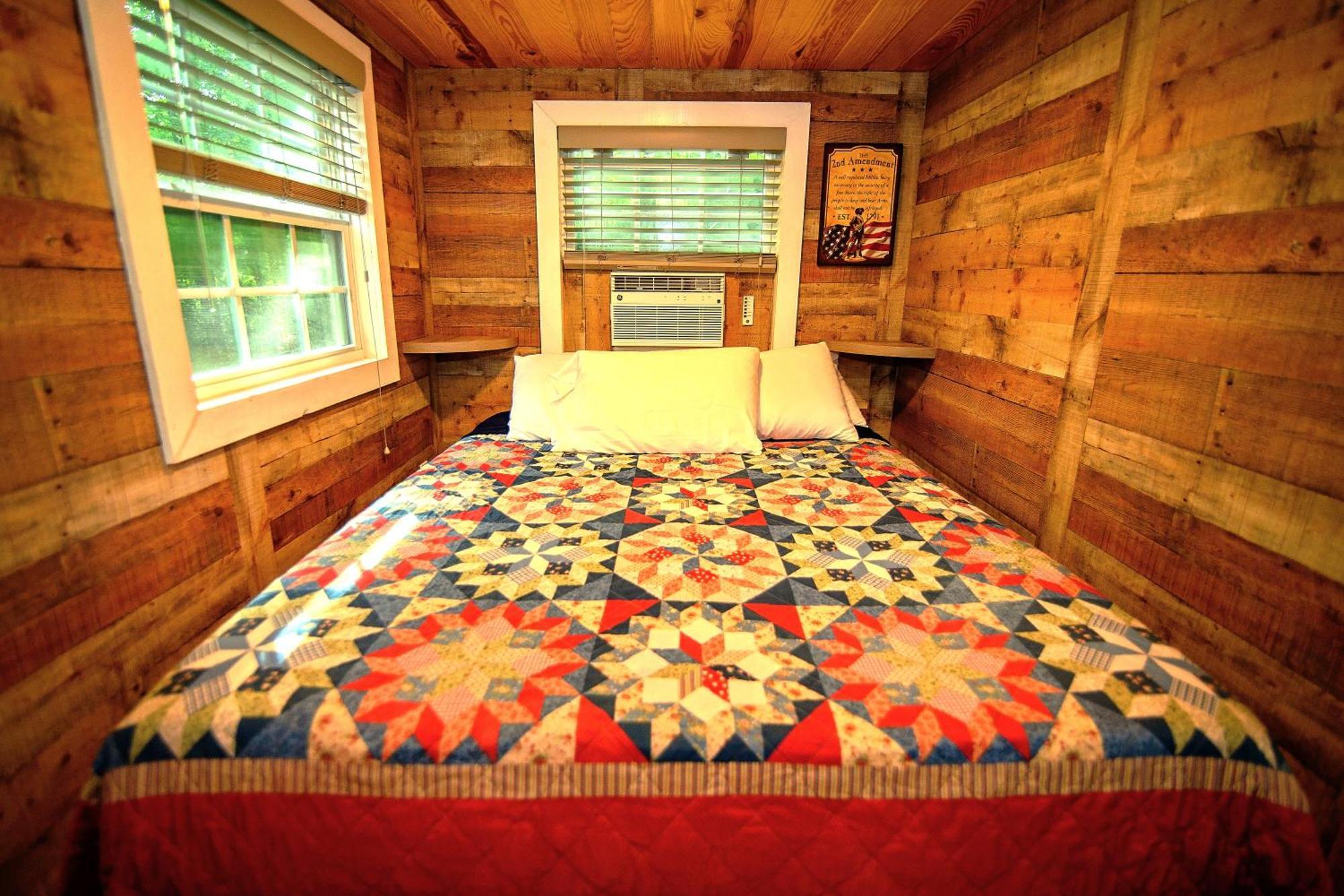 The Americana - Parker Creek Bend Cabins Murfreesboro Exterior foto
